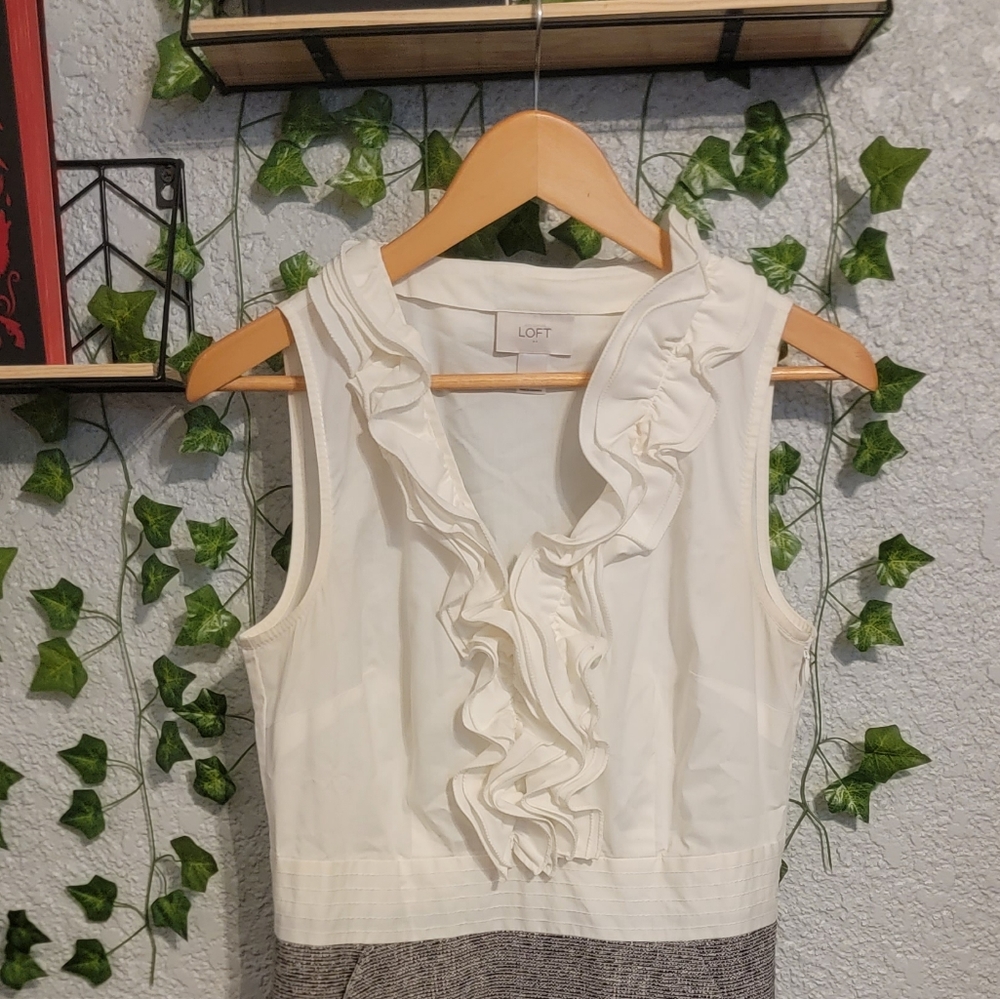 Dress - Picture 2 of 6
